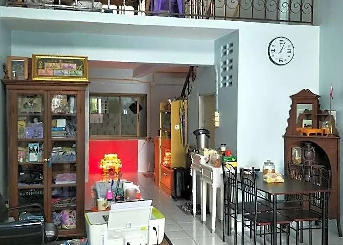 A & P House Charansanitwong Bangkok